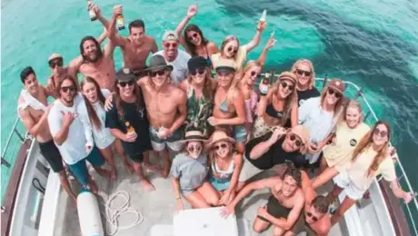 BOAT-HIRE-FOR-PERTH-PARTIES